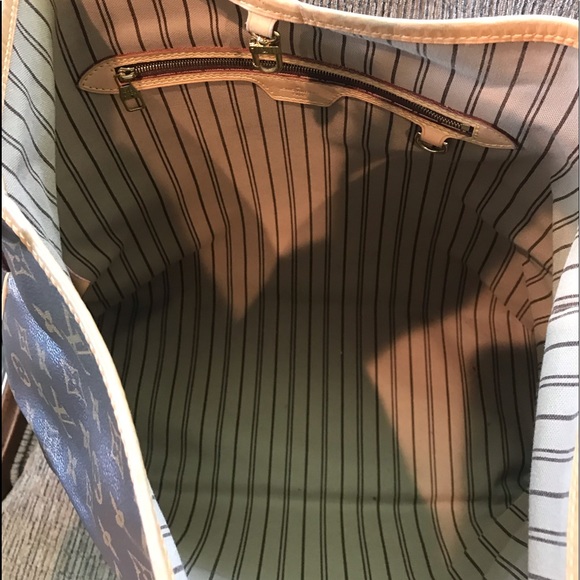 Authentic Louis Vuitton Delightful PM - Picture 6 of 8